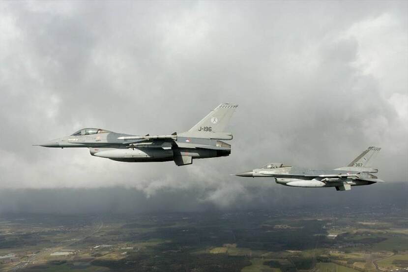 2 F-16's.