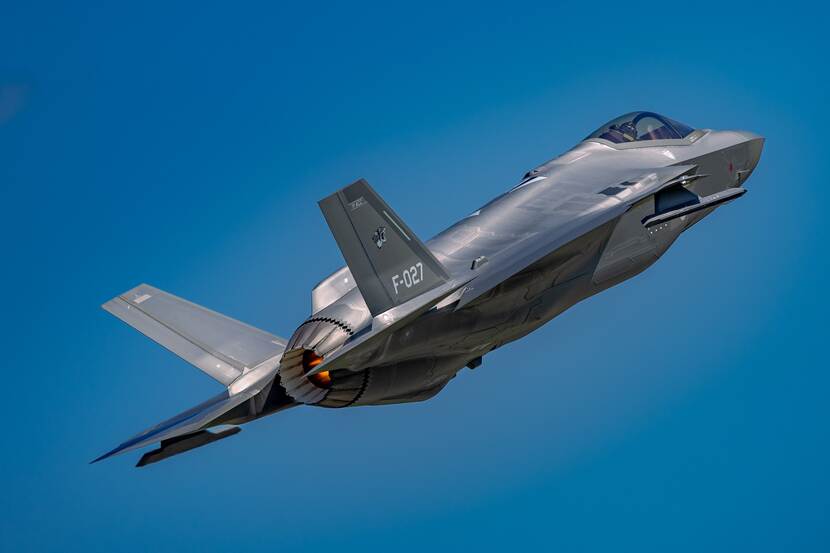 F-35 fighter jet in the air.