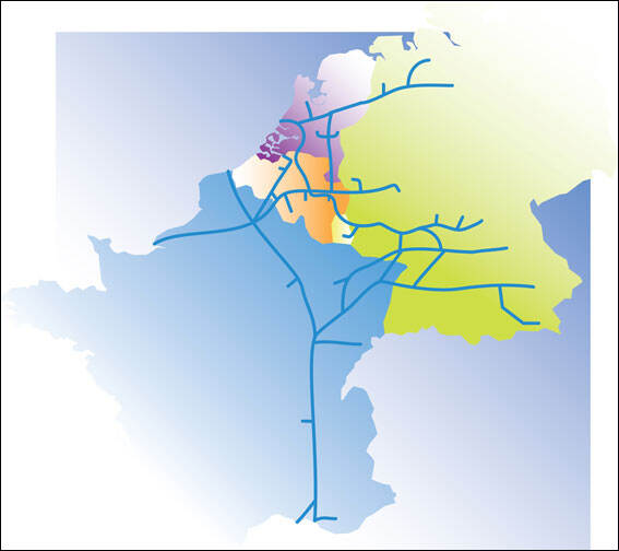 Map of the Western European pipeline network. More information on the page Pipeline network, topic Defence pipelines.