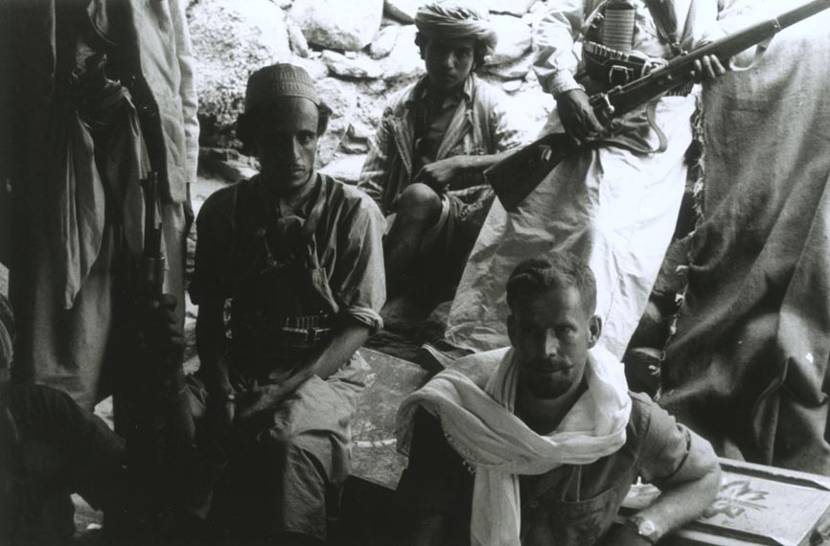 UNYOM observer Captain D. Groot (marine corps) visits the headquarters of the banished Prince Al-Badr near Amara in the mountainous region between Jemen and Saudi Arabia, 1963-1964.