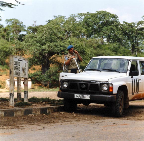 Sergeant 1 R. den Besten reports while on the way to his post in Caxito, early 1992.